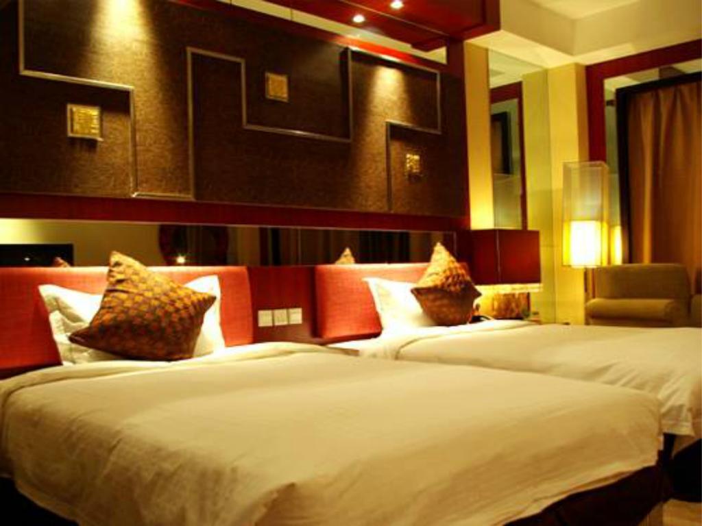 Grand Soluxe Hotel Dunhuang Room photo